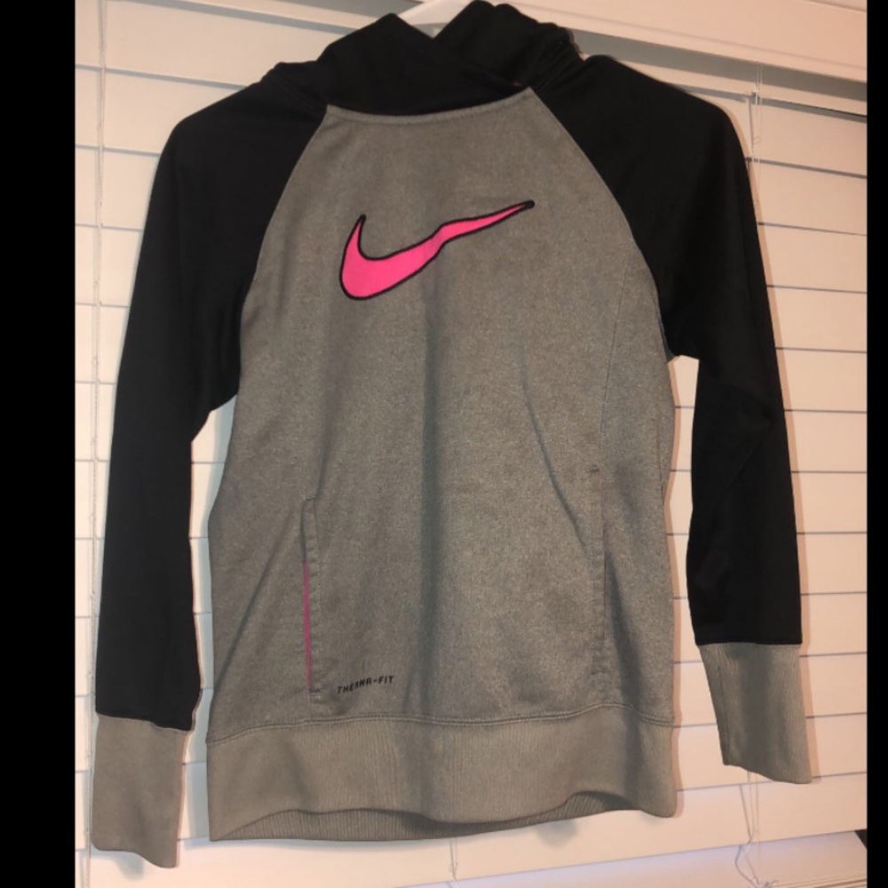 nike hoodie